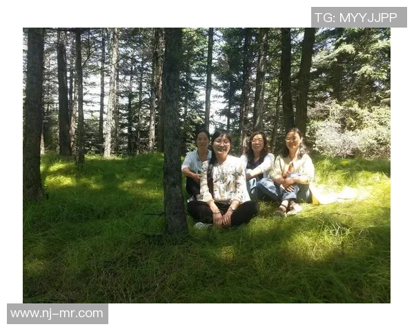 足球明星图案枕巾让你的休息时光充满激情与活力 足球明星图案枕巾让你的休息时光充满激情与活力