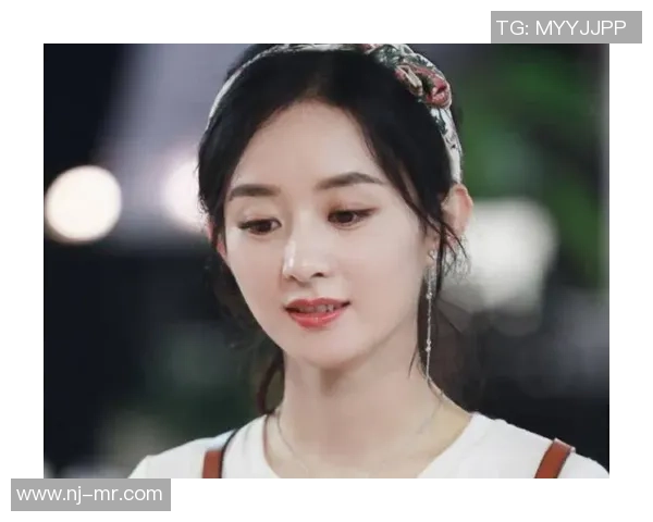 足球明星素颜大揭秘真实面貌展现无滤镜的自然魅力 足球明星素颜大揭秘真实面貌展现无滤镜的自然魅力